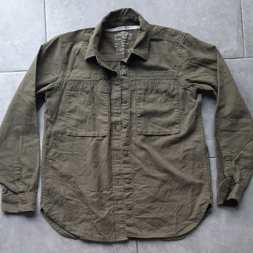 REI Olive Organic Cotton Flannel Button Down Shirt- Small